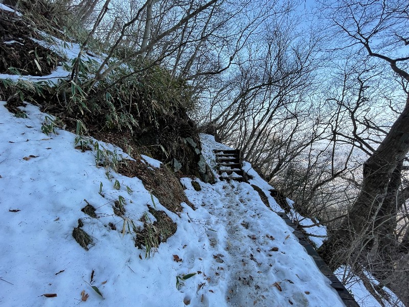 男体山北側の残雪